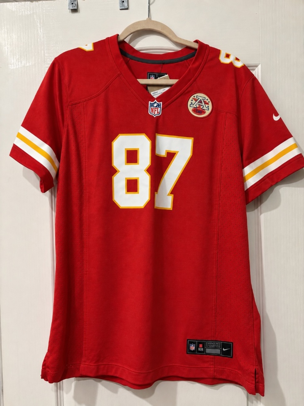 NWT Nike Travis Kelce #87 Kansas City Chiefs Women’s Jersey XXL